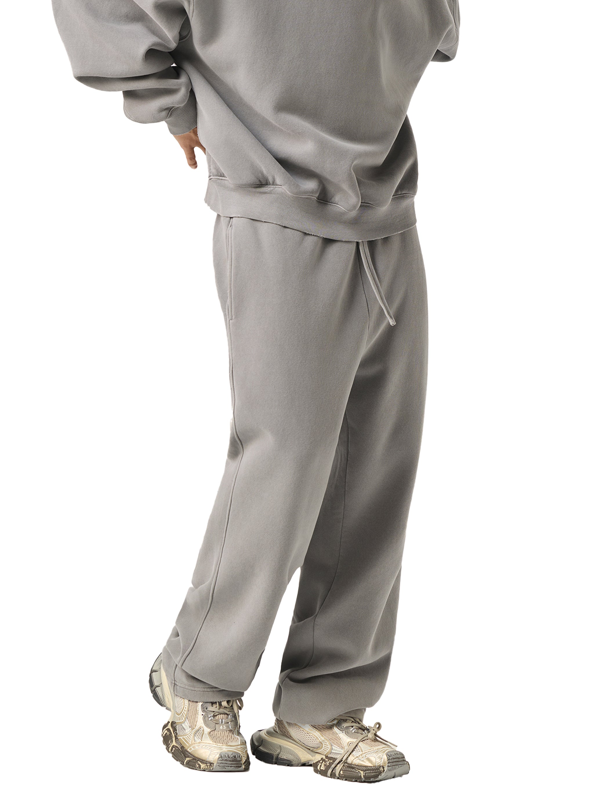 Vent Style Frayed Enzyme Washed Fleece Sweatpants